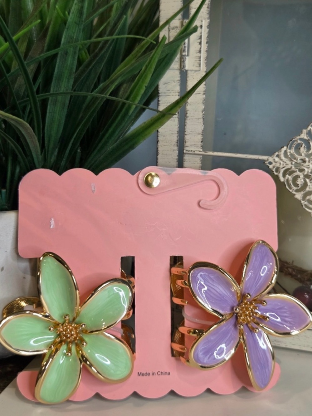 SOLD NWT Sunday State Floral Lavender
& Mint Hair Clips - Picture 2 of 4